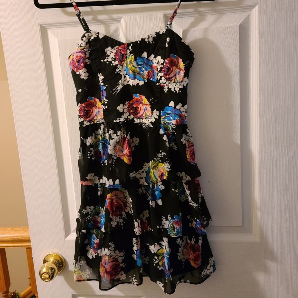 Floral print ruffle dress